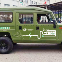 多功能移動(dòng)充電車(chē)